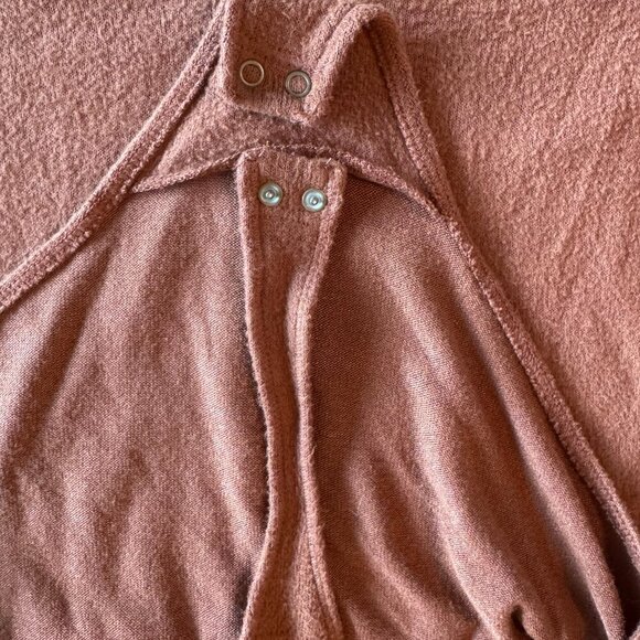 Abercrombie & Fitch Soft AF Cozy brown long sleeve bodysuit size Large - Picture 6 of 9